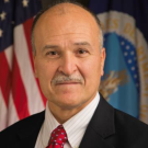 Dr. Emilio Esteban